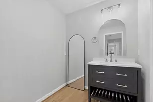 733 Woodcrest Dr, Grand Prairie, TX 75052 - Photo 21