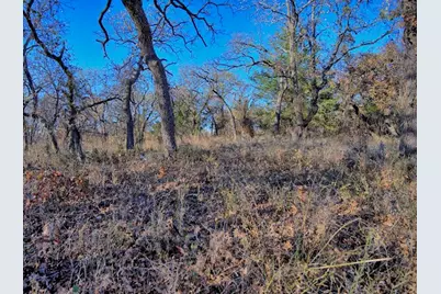 103 Diamond Oaks Drive, Nocona, TX 76255 - Photo 5