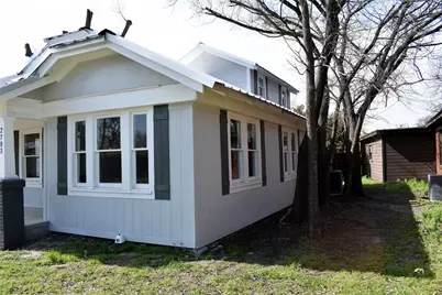 2703 1st Street, Brownwood, TX 76801 - Photo 3