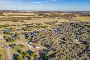 1005 Hickey Ct, Granbury, TX 76049 - Photo 35