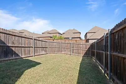 3615 Adriana Avenue, Irving, TX 75038 - Photo 33