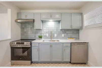 4413 Wellesley Avenue, Fort Worth, TX 76107 - Photo 5