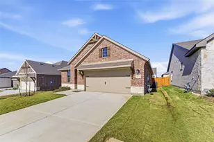 3513 Helena St, Gainesville, TX 76240 - Photo 1