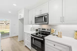 1017 Sierra Dr, Denton, TX 76209 - Photo 9