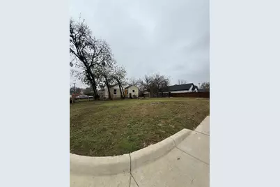 4901 Colonial Avenue, Dallas, TX 75215 - Photo 3