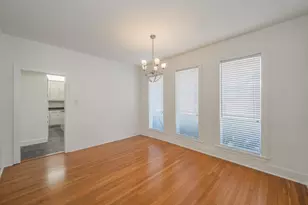 2412 Kenley St, Fort Worth, TX 76107 - Photo 9