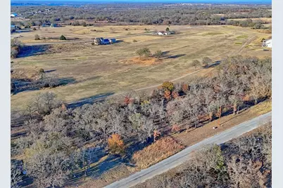 125 Diamond Oaks Drive, Nocona, TX 76255 - Photo 7