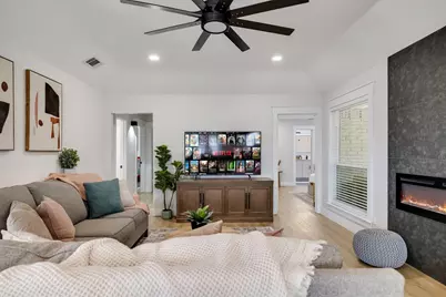 2409 Pebblebrook Court, Grand Prairie, TX 75050 - Photo 17