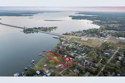 327 Nob Hill Lane, Seven Points, TX 75143 - Photo 15