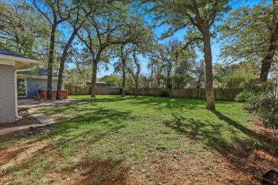 649 Ponderosa Drive, Hurst, TX 76053 - Photo 27