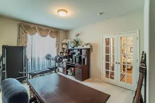 2335 Shackleford Tr, Grand Prairie, TX 75052 - Photo 39