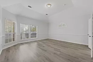 202 Forestridge Dr, Mansfield, TX 76063 - Photo 13