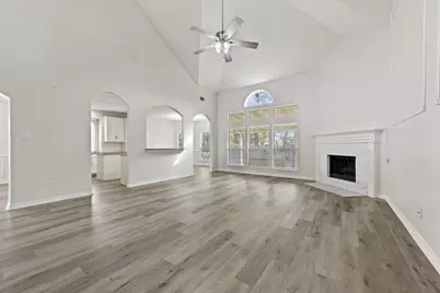 202 Forestridge Drive, Mansfield, TX 76063 - Photo 7