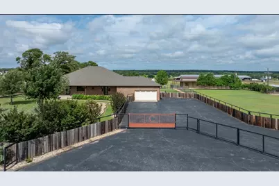 904 County Road 3341, Paradise, TX 76073 - Photo 1