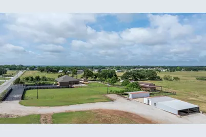 904 County Road 3341, Paradise, TX 76073 - Photo 35