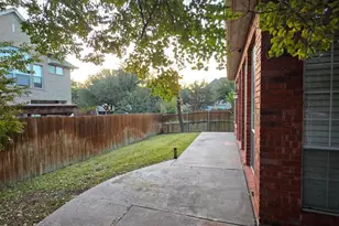 7700 Heather Ridge Ct, Irving, TX 75063 - Photo 21