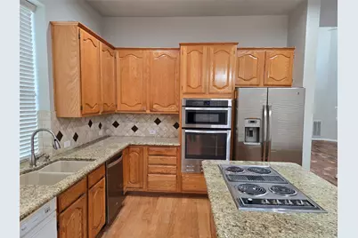 7700 Heather Ridge Court, Irving, TX 75063 - Photo 7