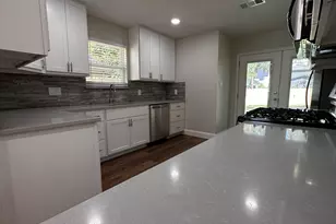 2143 Gilford St, Dallas, TX 75235 - Photo 13