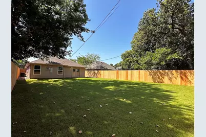 2143 Gilford Street, Dallas, TX 75235 - Photo 39