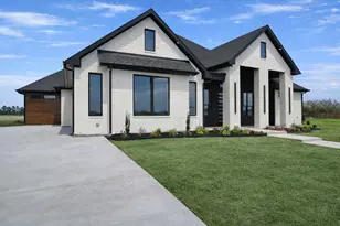 2012 Nichole Blvd, Pottsboro, TX 75076 - Photo 1