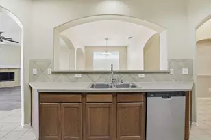 629 Nemitz St, Crowley, TX 76036 - Photo 11