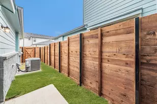 9707 Thorncrown Ln, Fort Worth, TX 76179 - Photo 35