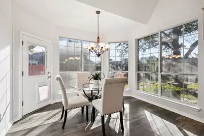 3006 Cottonwood Court, Rowlett, TX 75088 - Photo 9