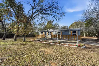 279 Carlisle Court, Springtown, TX 76082 - Photo 1
