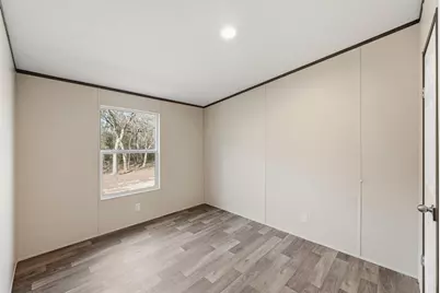 279 Carlisle Court, Springtown, TX 76082 - Photo 11