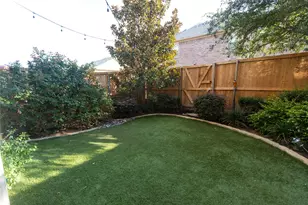 2564 Jacobson, Lewisville, TX 75067 - Photo 3