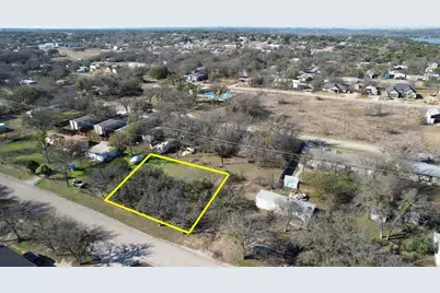 2926 Forest Park Drive, Granbury, TX 76048 - Photo 9