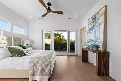 1516 Holly Avenue, Dallas, TX 75204 - Photo 17