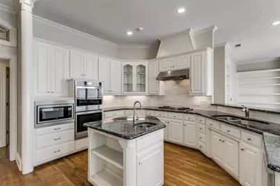 2805 Red Oak Court E, Colleyville, TX 76034 - Photo 19