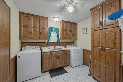 4105 Woodcastle Court, Arlington, TX 76016 - Photo 17