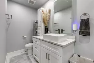 1529 Seegar St, Dallas, TX 75215 - Photo 23