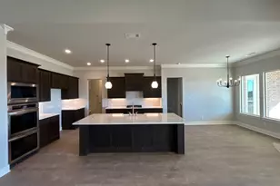 811 Westover Dr, Van Alstyne, TX 75495 - Photo 7