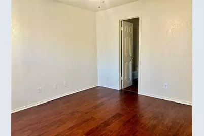 409 Crest Line Drive, Arlington, TX 76012 - Photo 15