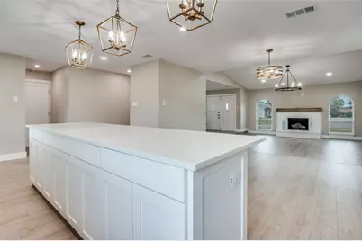 1912 Primrose Lane, Carrollton, TX 75007 - Photo 7