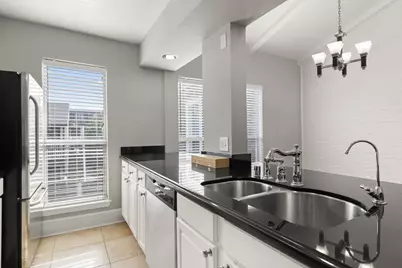 5928 Sandhurst Lane #227, Dallas, TX 75206 - Photo 13