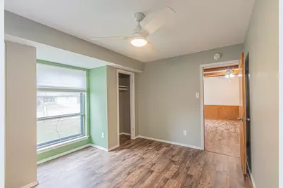 702 Fouts Drive, Irving, TX 75061 - Photo 31