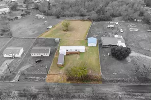 1304 Rs County Road 1530, Point, TX 75472 - Photo 37