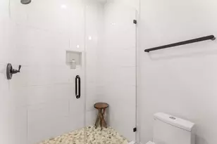 2019 N Prairie Ave, Dallas, TX 75204 - Photo 23