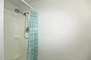 201 Water St, Whitesboro, TX 76273 - Photo 17