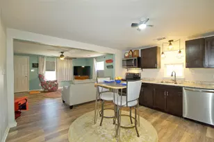 201 Water St, Whitesboro, TX 76273 - Photo 15