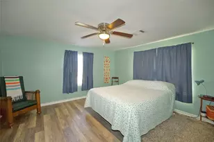 201 Water St, Whitesboro, TX 76273 - Photo 25