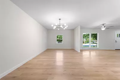 1610 SW 3rd Street, Grand Prairie, TX 75051 - Photo 11