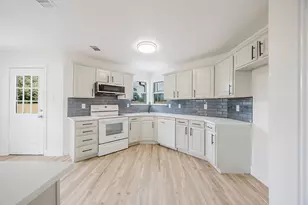 907 Yellowstone Dr, Mansfield, TX 76063 - Photo 13