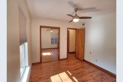 2318 Elmwood Boulevard, Dallas, TX 75224 - Photo 7
