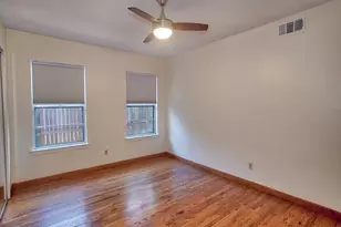 2318 Elmwood Blvd, Dallas, TX 75224 - Photo 17