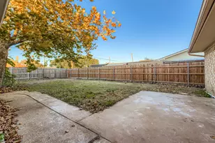 1917 Aspen Ln, Garland, TX 75044 - Photo 25